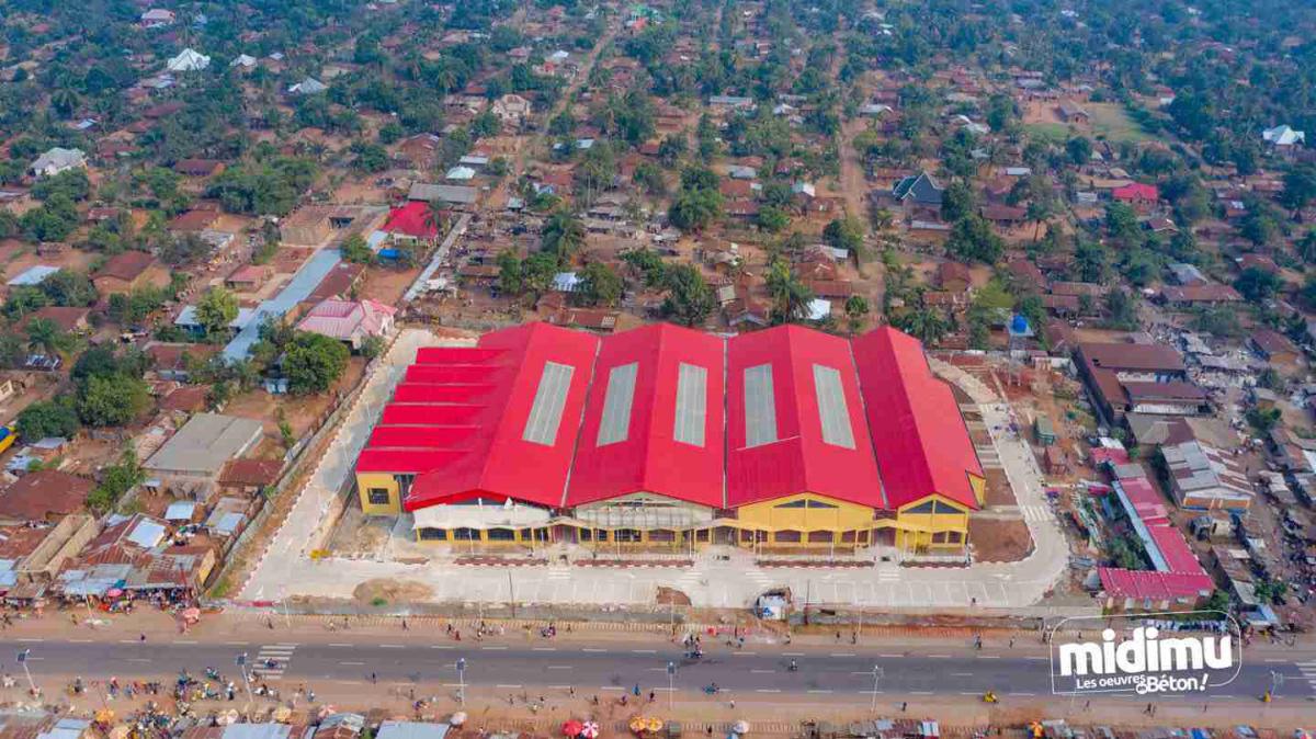 Marché moderne de Dibumba, à Tshikapa - Les travaux de construction évoluent bien 