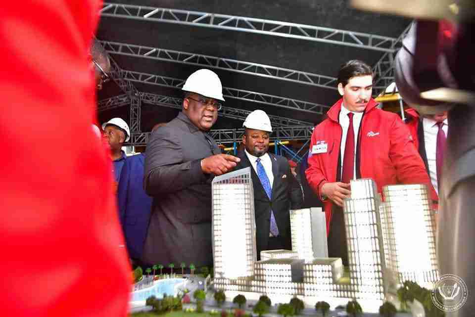 Centres des Finances et de Congrès à Kinshasa: Construction