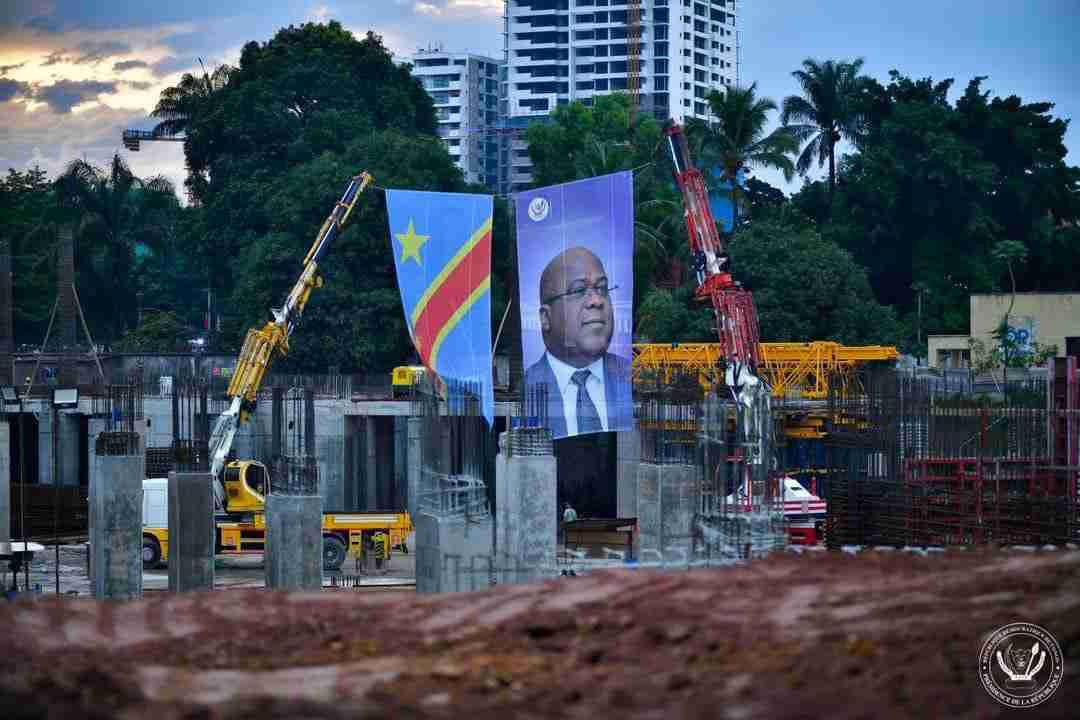 Centres des Finances et de Congrès à Kinshasa: Construction