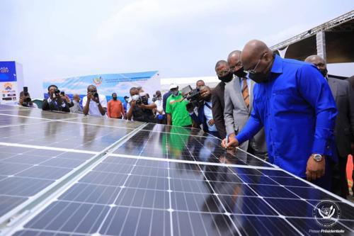 Arrivée des matériaux de la centrale photovoltaïque de Tshipuka à Mbuji-Mayi