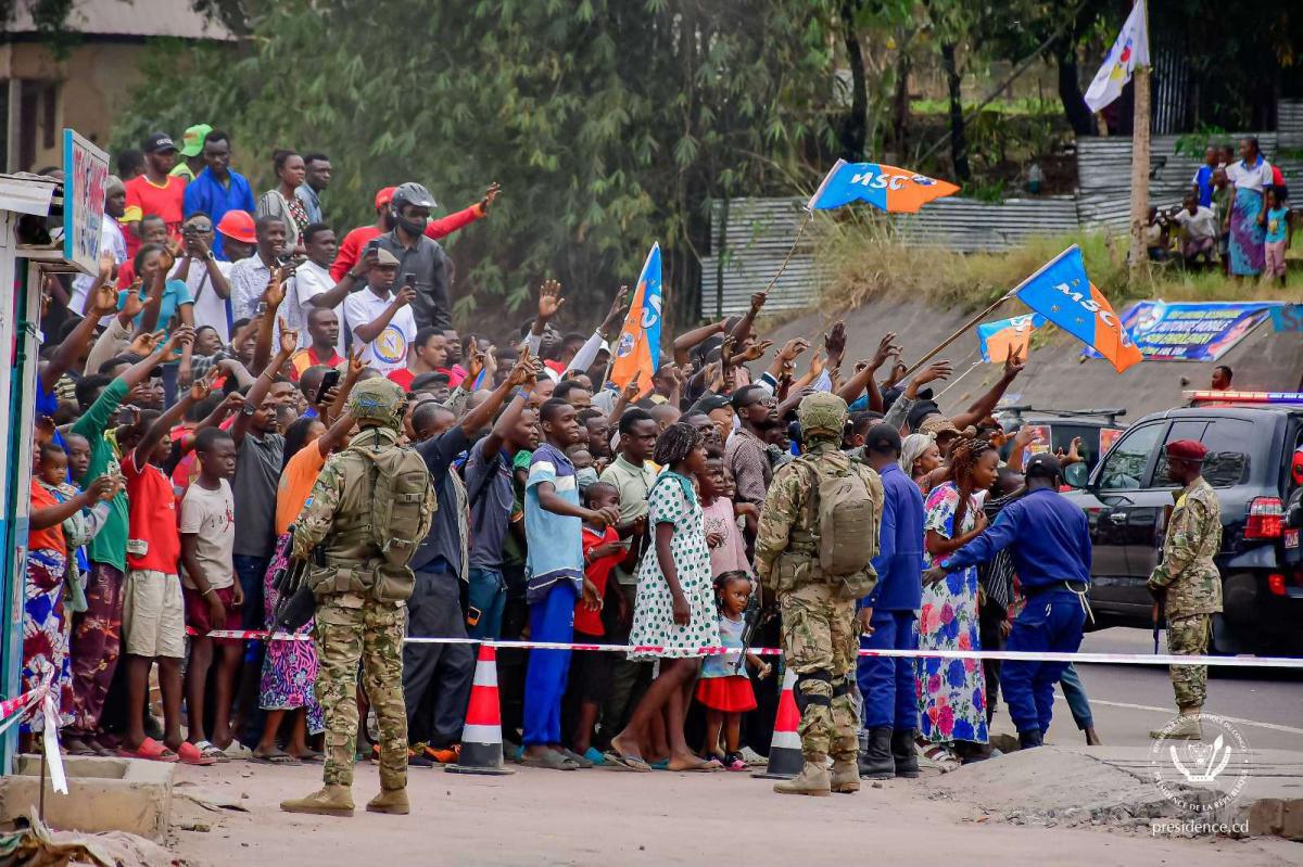 Le président Félix TSHISEKEDI rouvre la route KIMWENZA – KINDELE