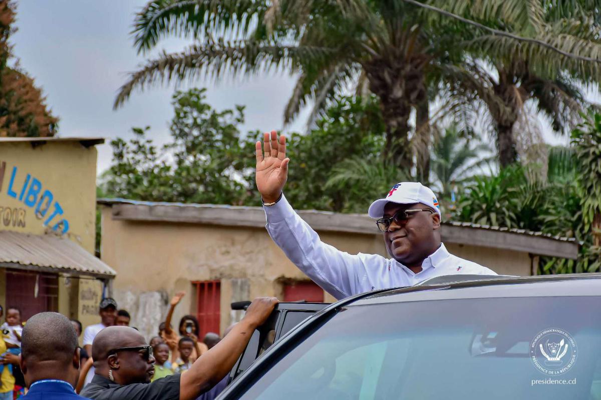 Le président Félix TSHISEKEDI rouvre la route KIMWENZA – KINDELE