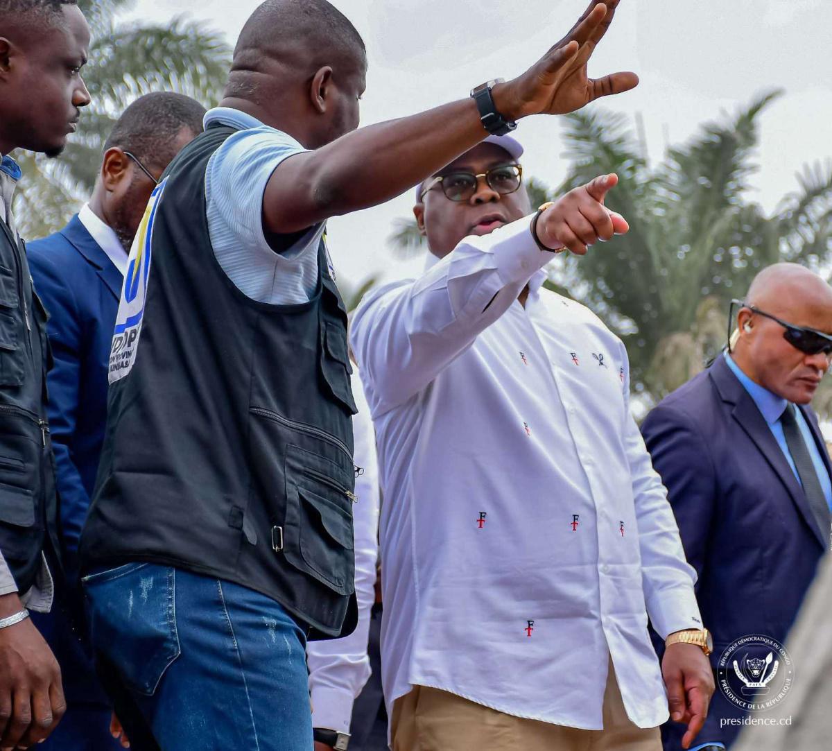 Le président Félix TSHISEKEDI rouvre la route KIMWENZA – KINDELE