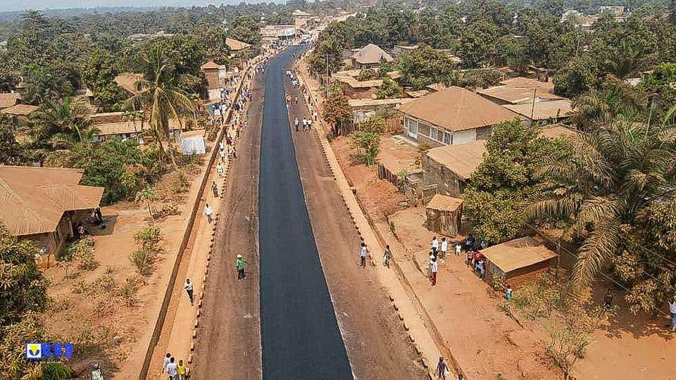 L'Avenue Kasa-Vubu à Mbuji-Mayi se transforme en béton bitumineux